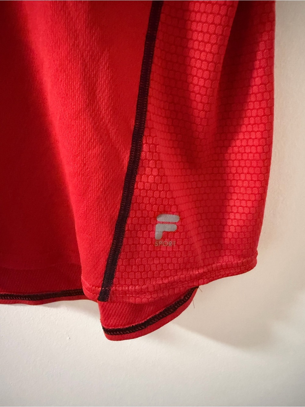 Fila Swim Rash Guard Mens S Red Like New Sleeveless‎ Athletic Sport - Picture 2 of 5